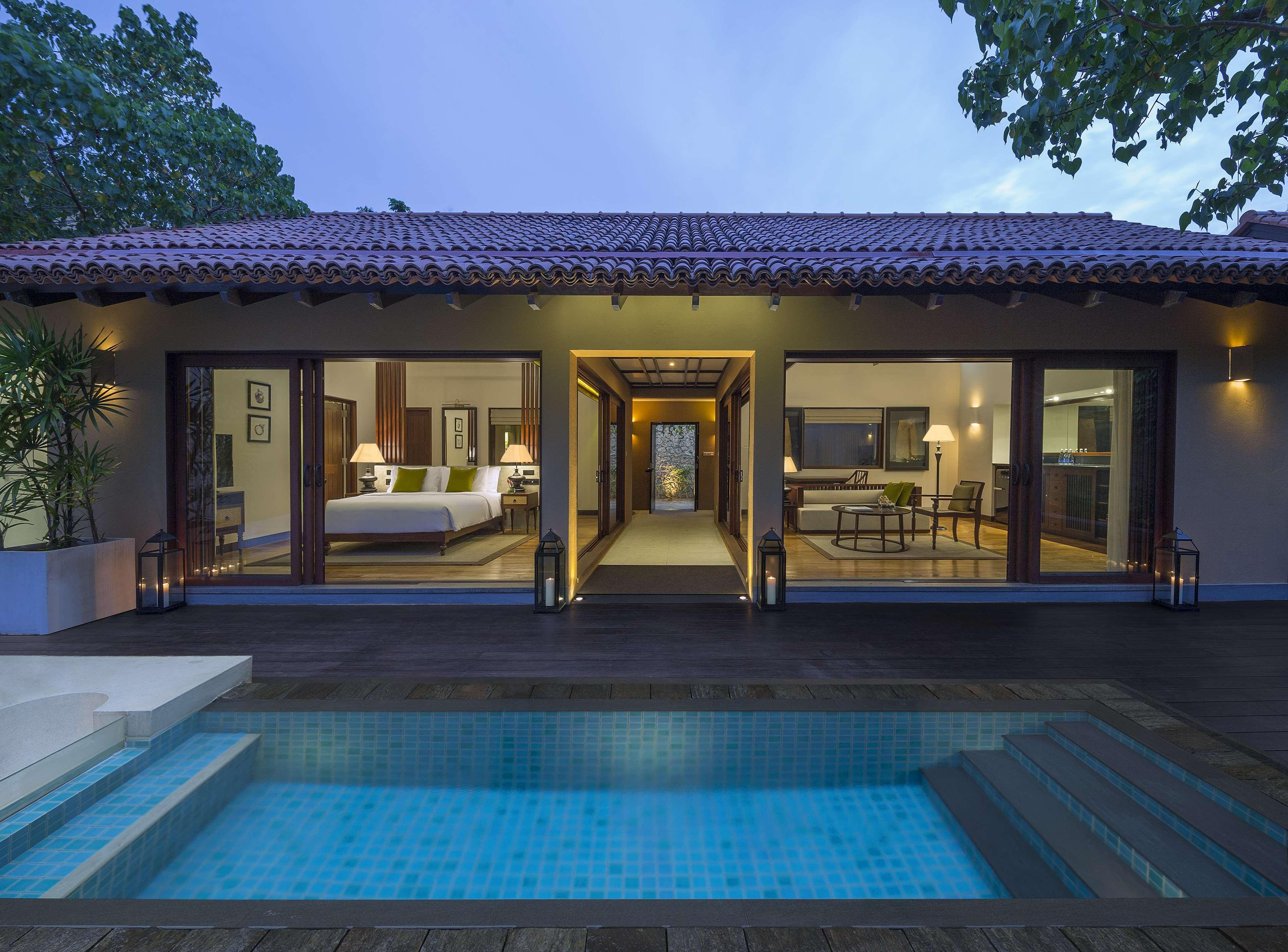 Anantara Kalutara Resort Bagian luar foto